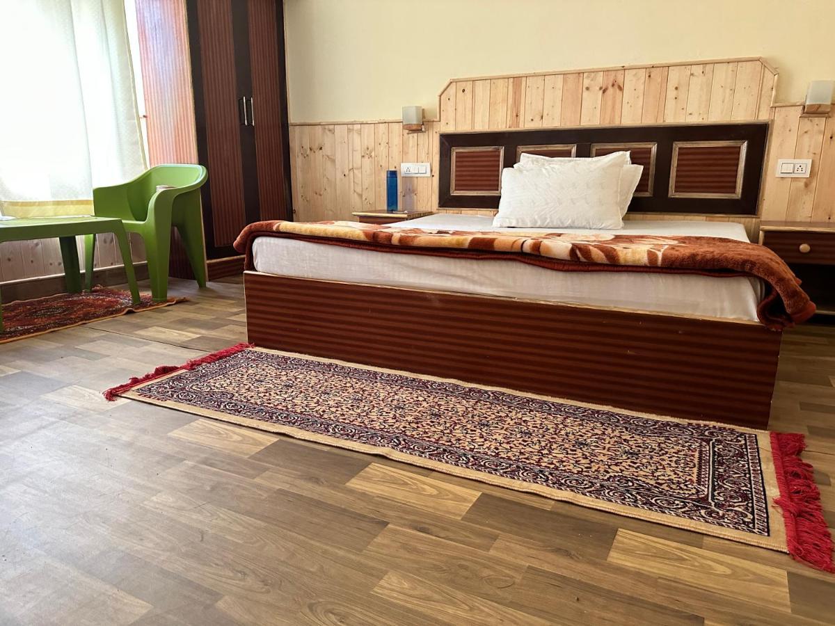 Jal-Vayu Cottages Manāli Екстериор снимка